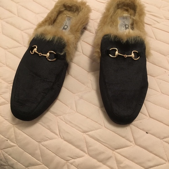 Mules - Picture 3 of 3